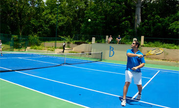 tennis court resurfacing near me